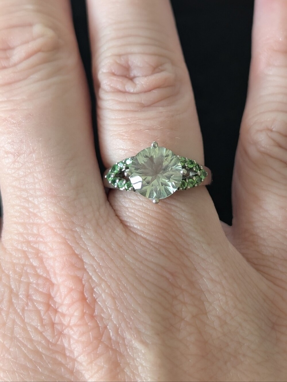 925 Sterling Silver Light Green Statement Ring – Possible Natural Gemstone